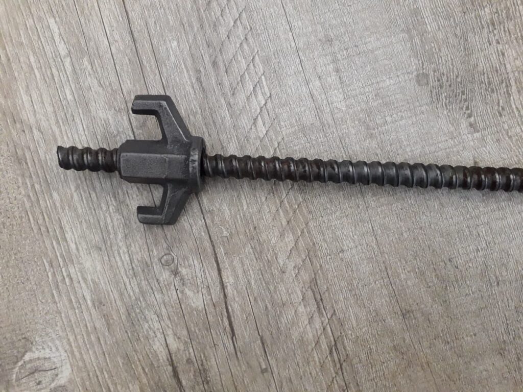 بولت تمام دنده